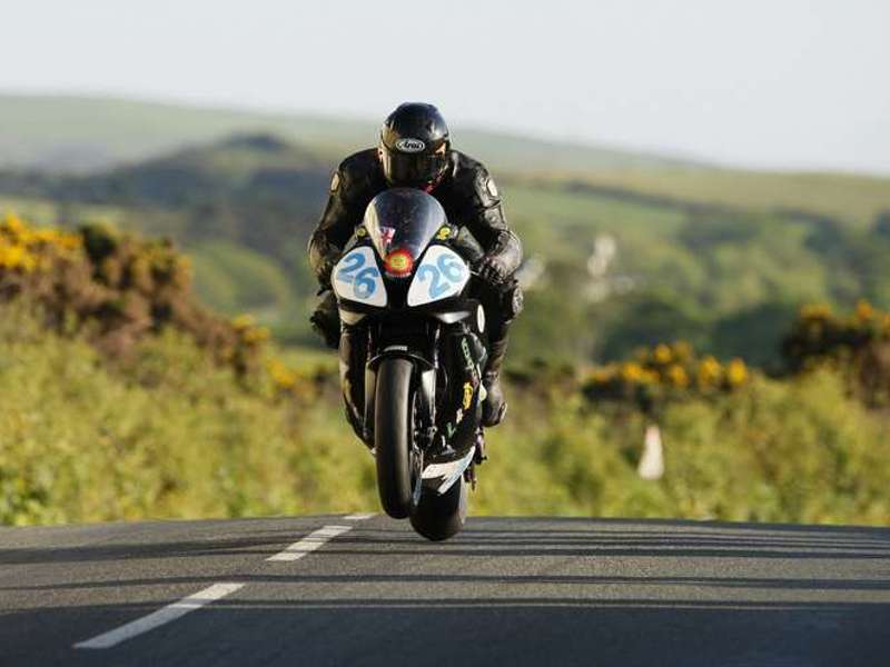 motoristična oprema za udobno vožnjo.